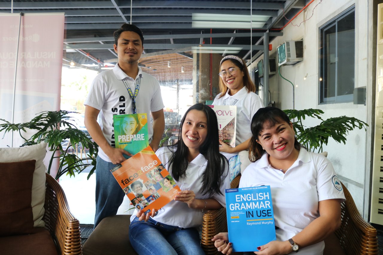 フィリピン留学 Cebu21 - Curious World Academy-Teachers and materials-9